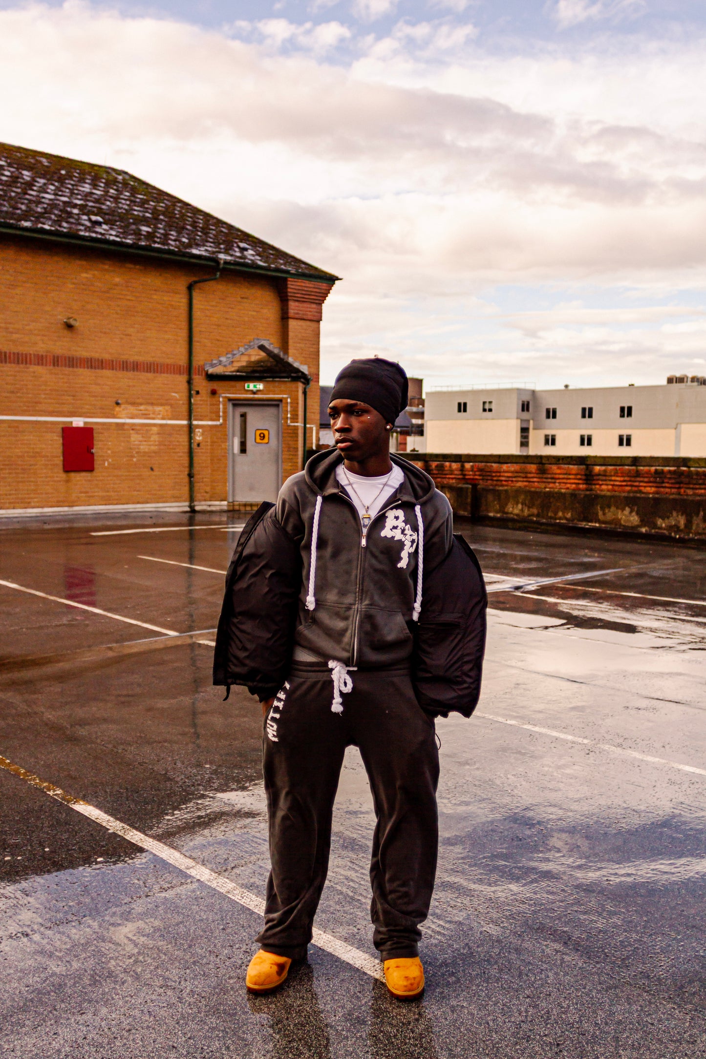 "Broken Promise" HOODIE (Grey)